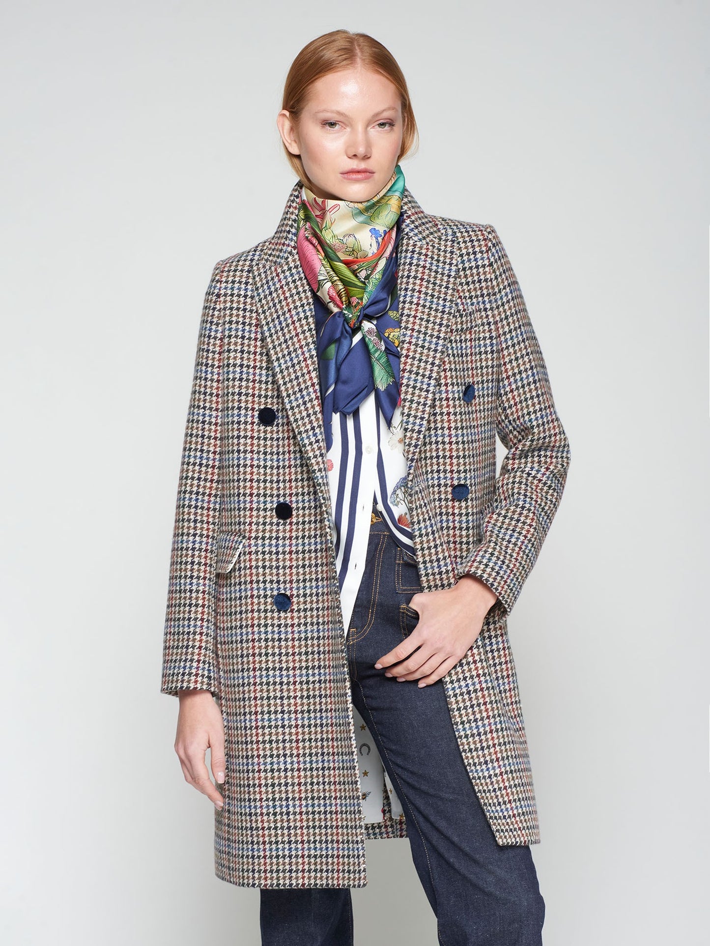 HOUNDSTOOTH WOOL COAT WITH VELVET COLLAR VILAGALLO