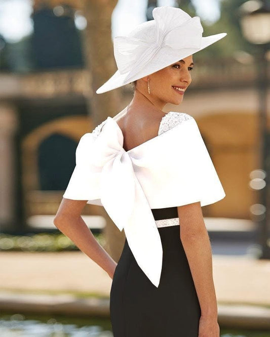 Couture Club 8G53 IVORY & BLACK