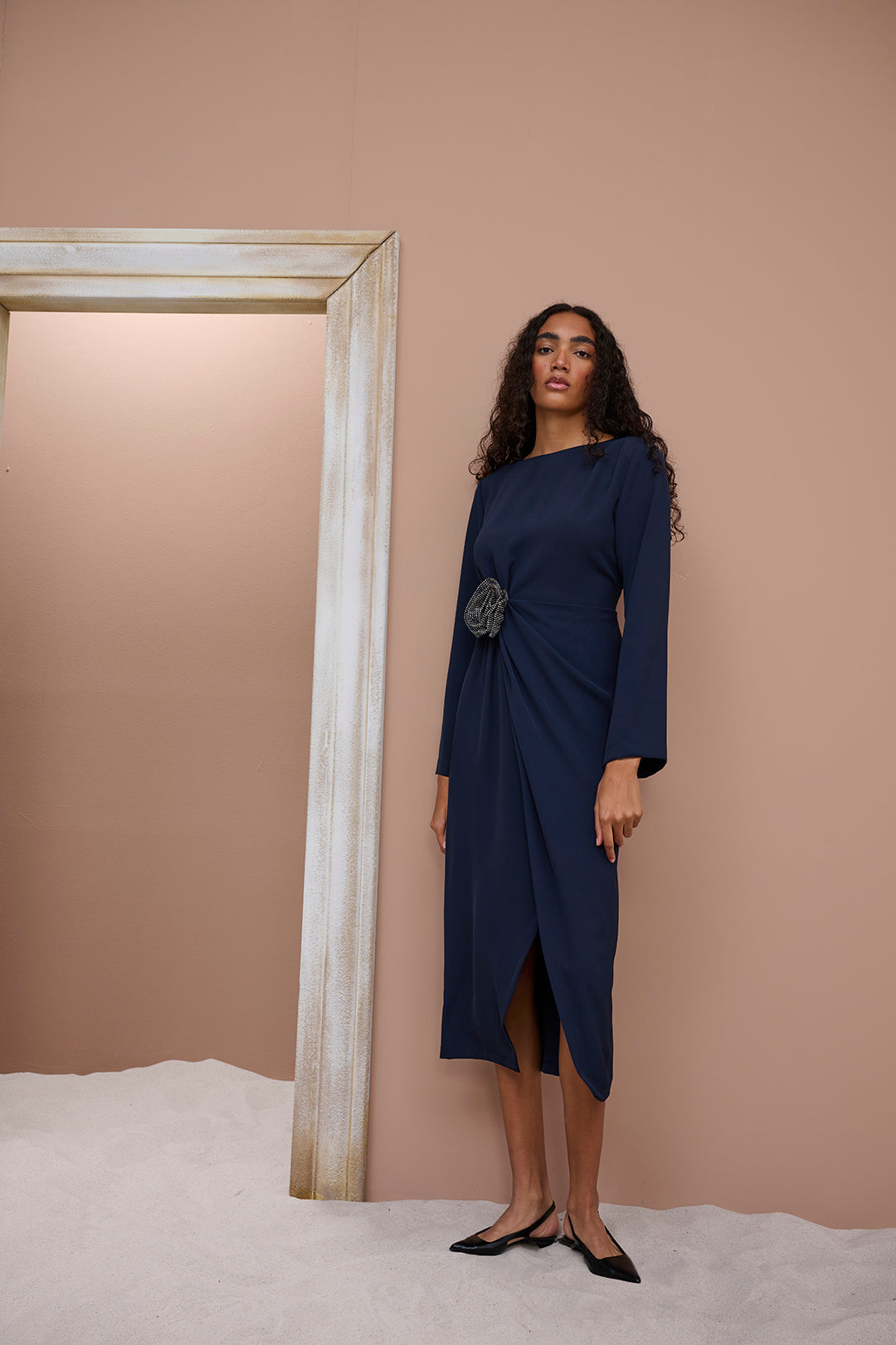 Dress with removable flower