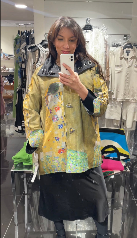 OOPERA The Kiss Reversible Raincoat