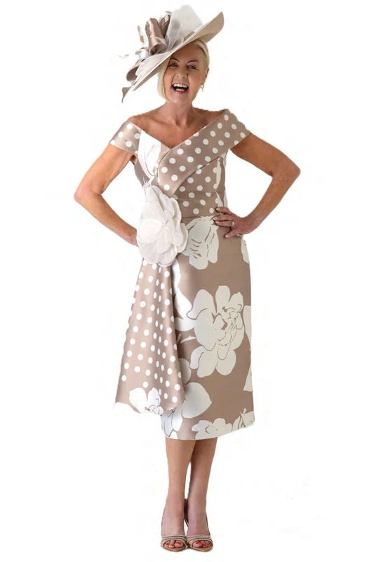 Gabriela Sanchez 5644 Beige