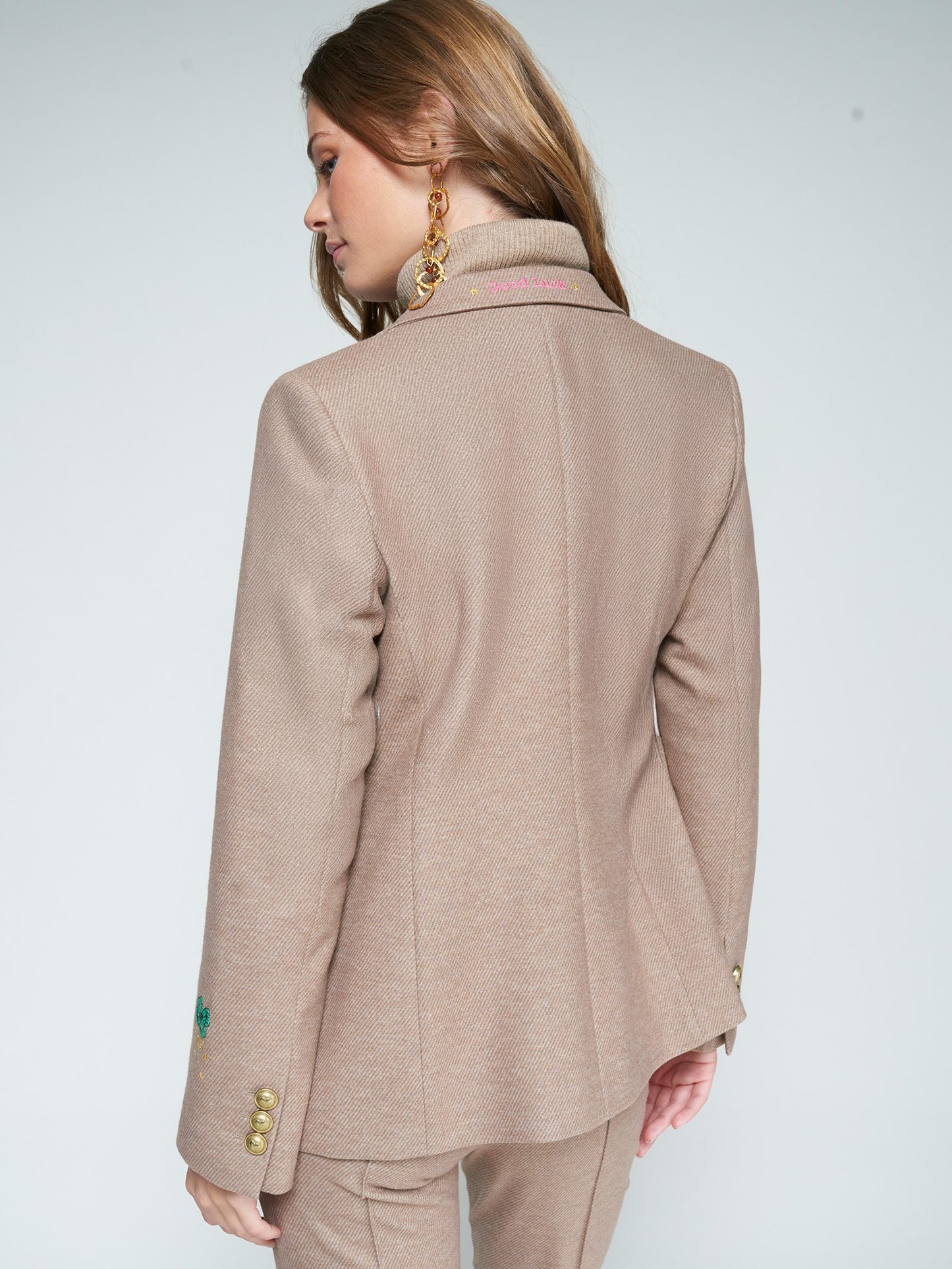 BEIGE KNIT JACKET WITH EMBROIDERY