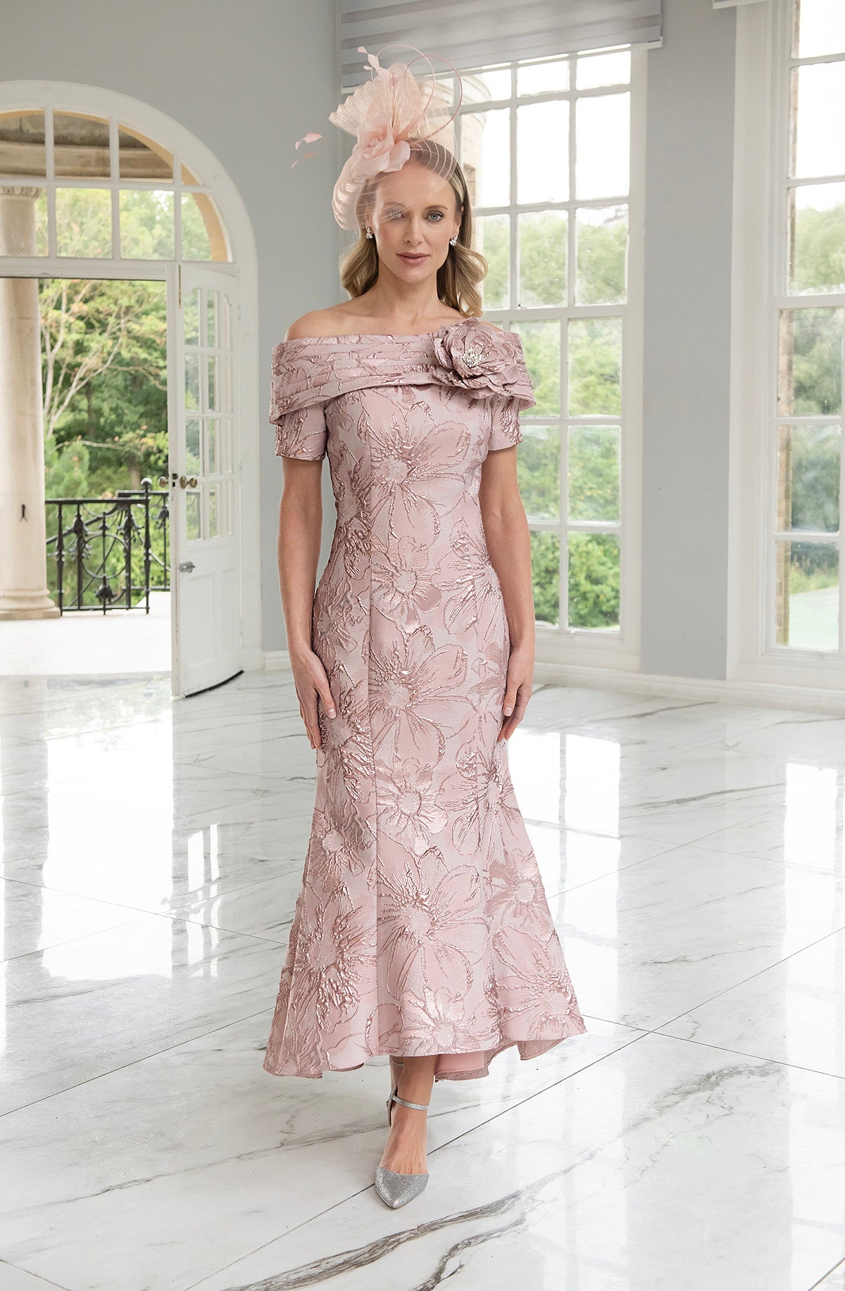 Irresistible IR8818G Antique Pink