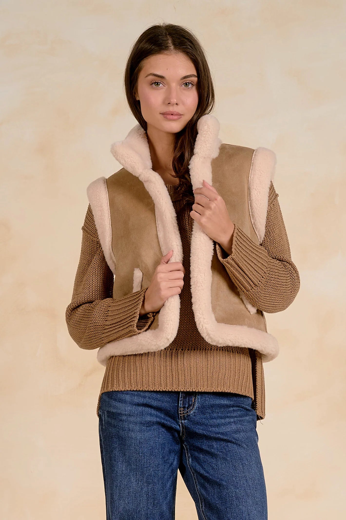 Elan JK8280 Reversible Sleeveless Vest – Mocha
