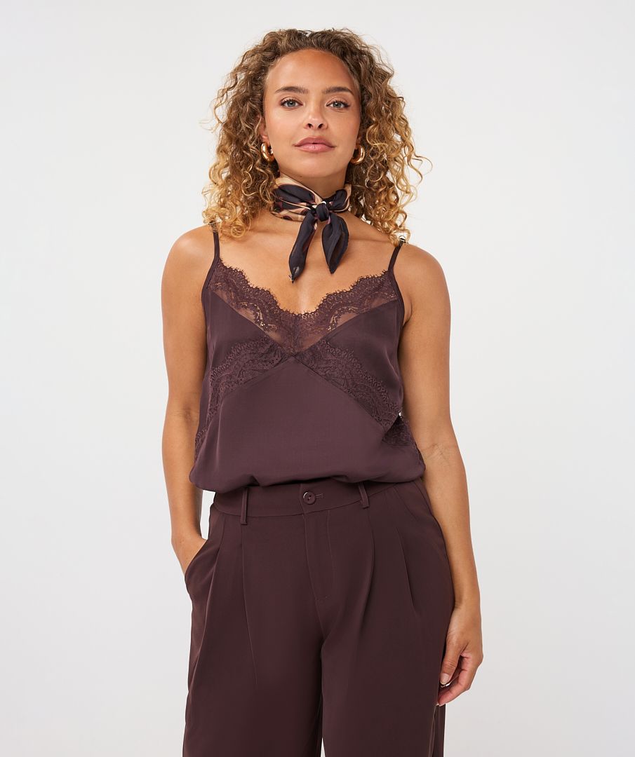 EsQualo Camisole lace satin